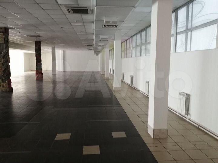 Свободного назначения, 830 м²