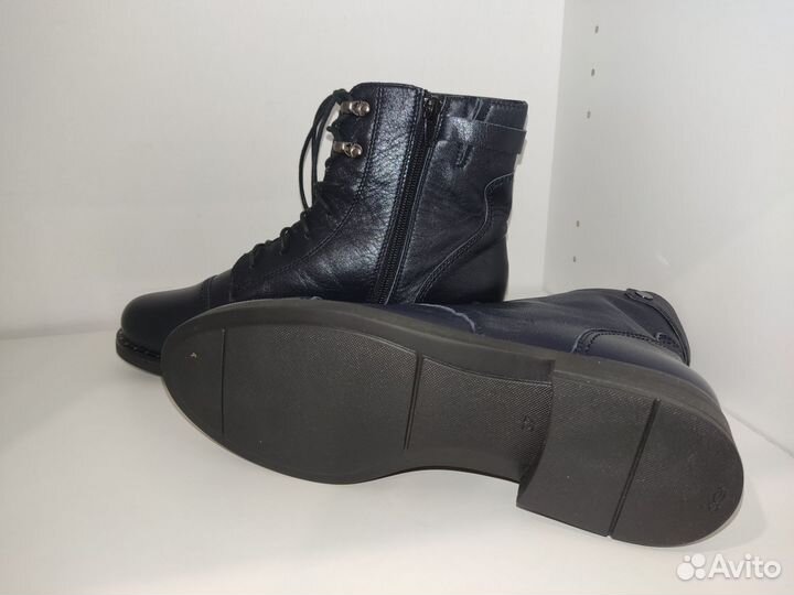 Ботинки женские