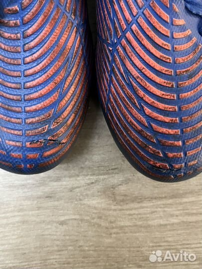 Футбольные бутсы