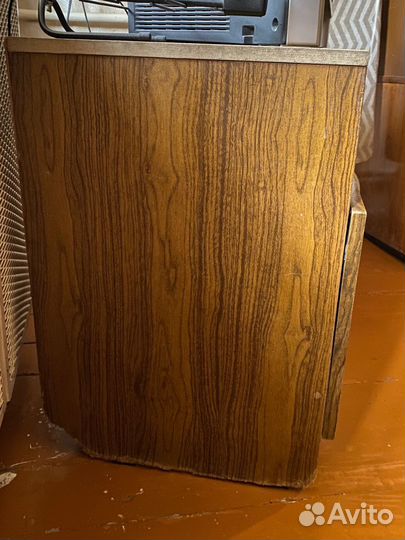 Тумба под телевизор