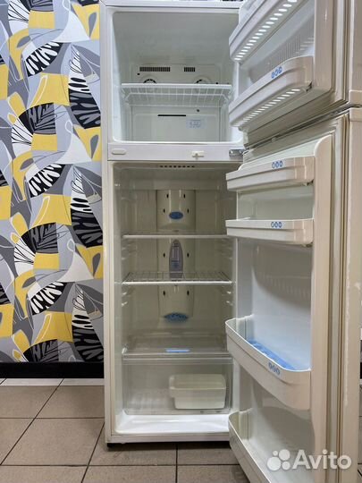 Холодильник бу lg
