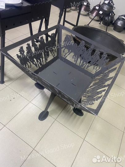 Чаша для костра 70х70 см (Рис. Кони ) съемные ножк