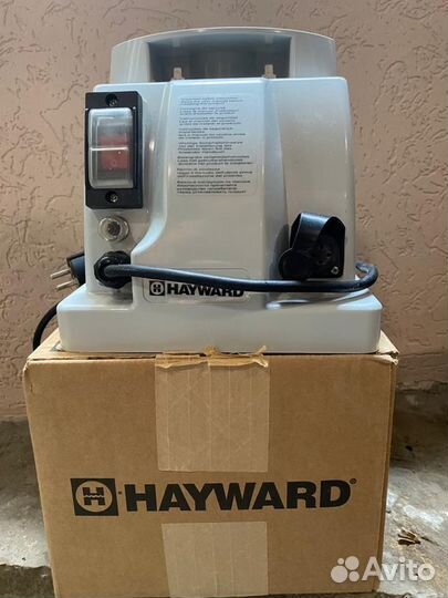 Робот-пылесос для очистки бассейна Tiger Shark 2 b