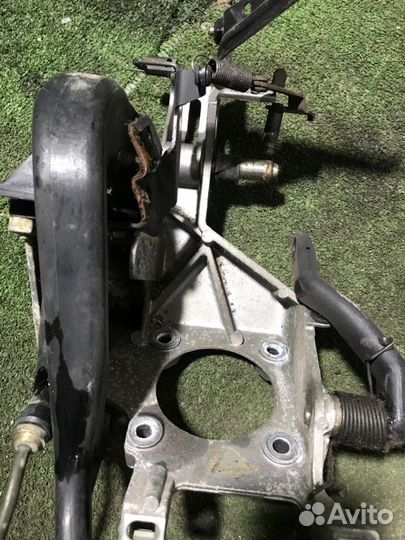 Педальный узел Bmw 5-Series E39 M52B20 1 ванос