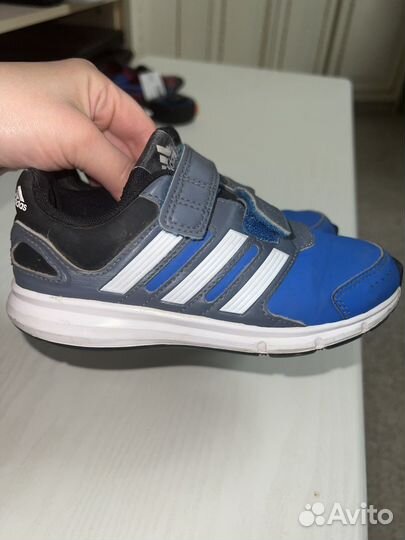 Кроссовки adidas