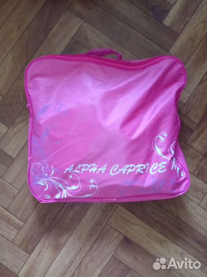 Коньки новые женские 38 размер