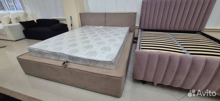 Кровать двухспальная