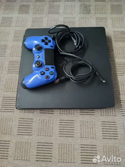 PS4 Slim 500гб + 49 игр