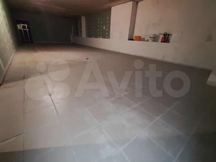 Свободного назначения, 650 м²