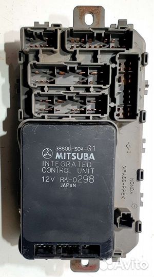 Блок предохранителей салонный Honda C-RV 1