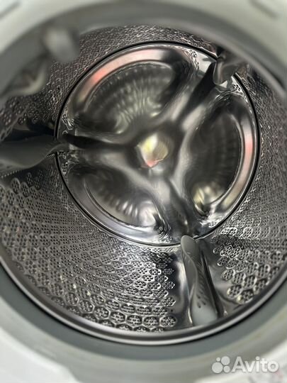 Стиральная машина с сушкой Electrolux