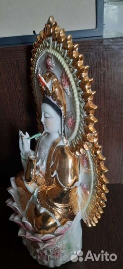 Статуэтка гуань- инь