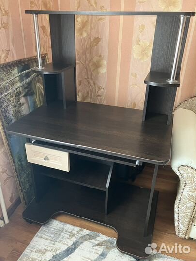 Компьютерный стол бу