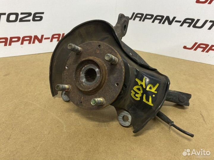 Ступица передняя правая Honda Fit GD1