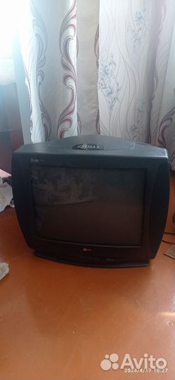 Телевизор б/у, LG, диагональ 52