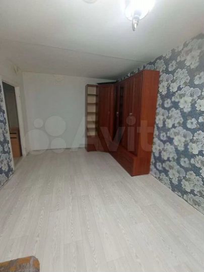 1-к. квартира, 32 м², 1/9 эт.