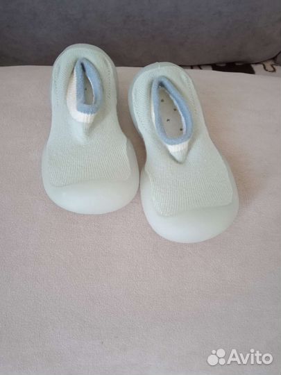 Детские носочки с прорезиненной подошвой