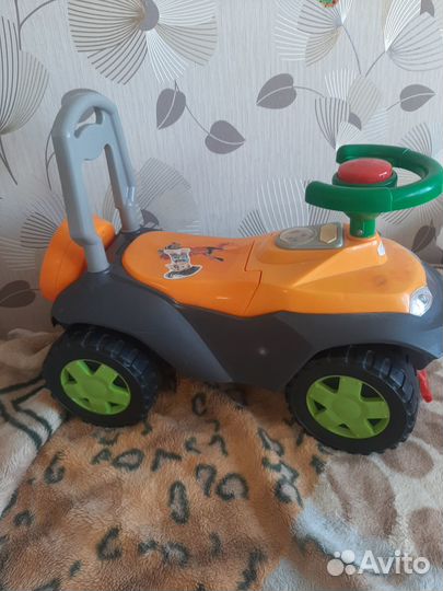 Детская машинка каталка