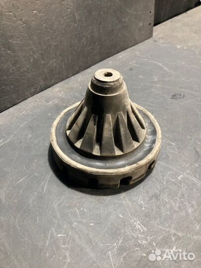 Проставка пружины задняя Infiniti Fx35 S50 VQ35DE