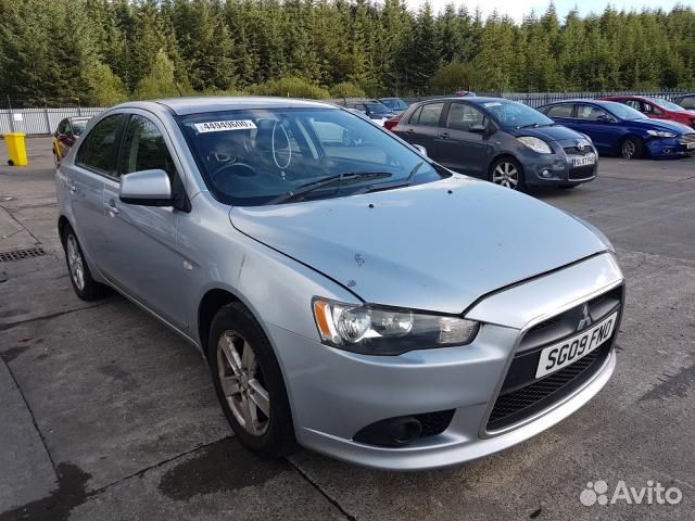 Разбор на запчасти Mitsubishi Lancer 10
