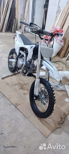 Питбайк Regulmoto five 125 EA (полуавтомат кпп)