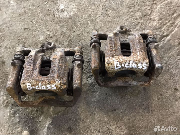 Мерседес w169 w245 b-class суппорт задний