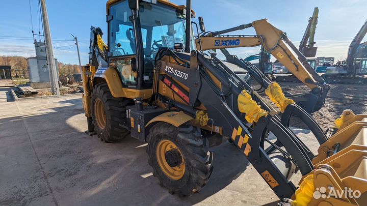 Экскаватор-погрузчик XCMG XC8-S2570, 2024