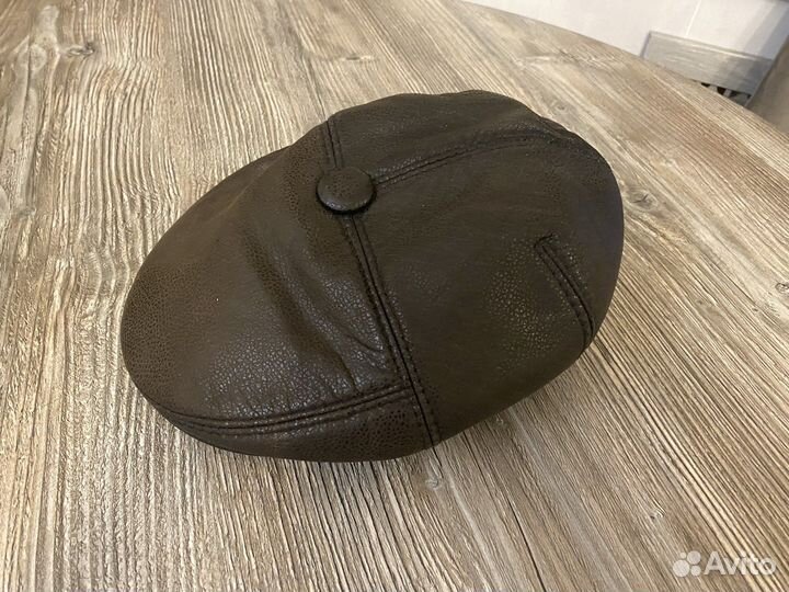 Кепки мужские кожаные