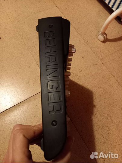 Dj контроллер