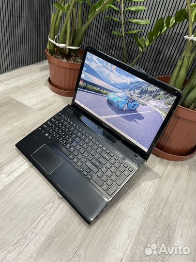 Sony 6gb intel 2020m SSD 128gb