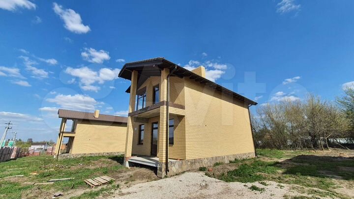 Дом 136 м² на участке 5 сот.