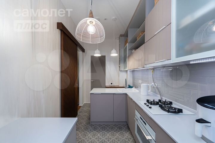 1-к. квартира, 43 м², 3/6 эт.