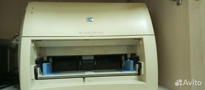 Принтер HO LaserJet 1000