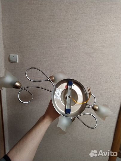 Светильник потолочный