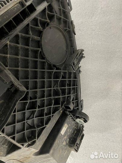 Фара левая Mercedes-Benz C-Класс A2539065301