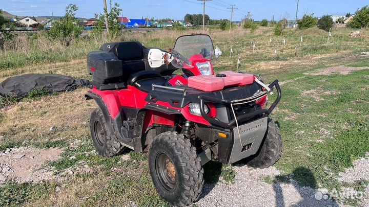 Продам квадроцикл Polaris 500