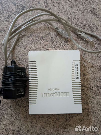 Маршрутизатор mikrotikrb951Ui-2HnD