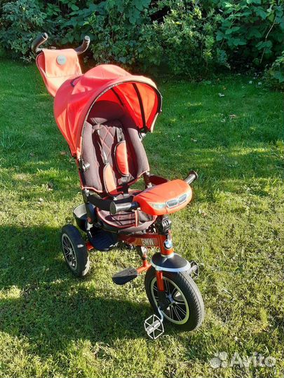 Трехколесный велосипед BMW