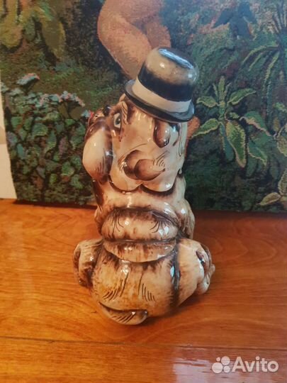 Штоф фарфор бульдог в шляпе