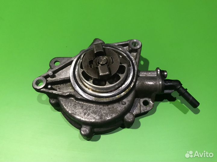 Вакуумный насос Citroen C4