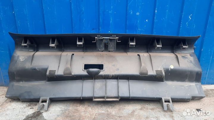 Обшивка задней панели Skoda Octavia