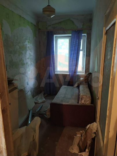 3-к. квартира, 47 м², 1/2 эт.