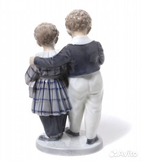 Фарфоровая фигура Полет в Америку. Royal Copenhage