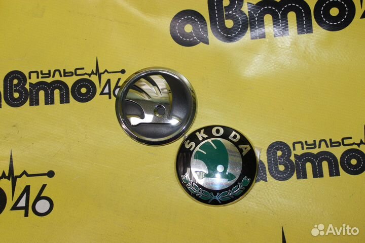 Эмблема перед зад Шкода Skoda