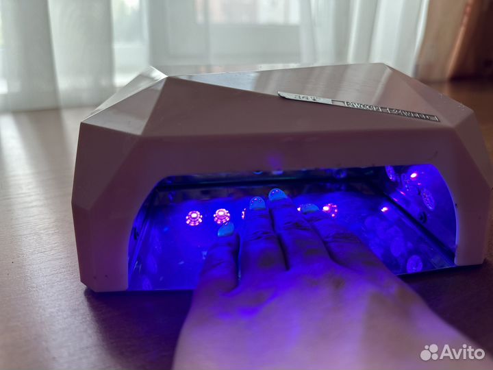 Лампа для сушки гель лака