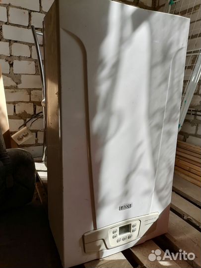 Котел Baxi Mainfour 240f