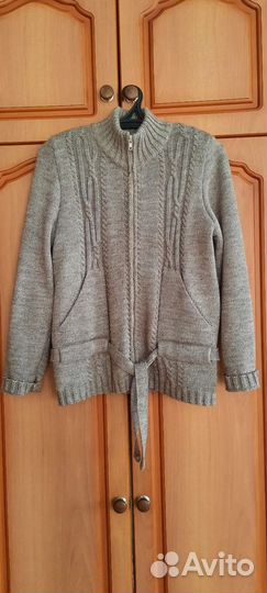 Кофта шерстяная