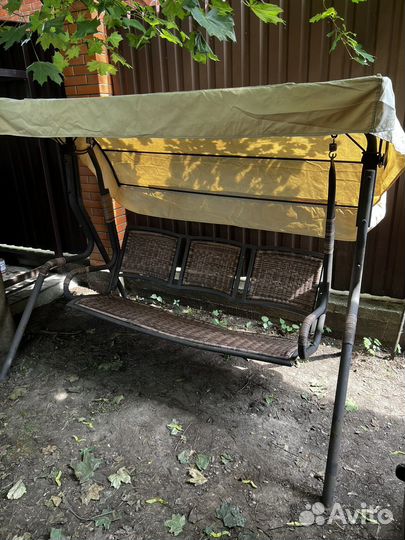 Садовые качели