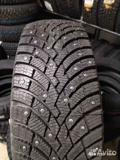 Pirelli Ice Zero 2 215/65 R16 102T