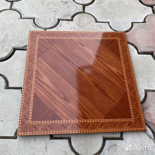 Плитка напольная